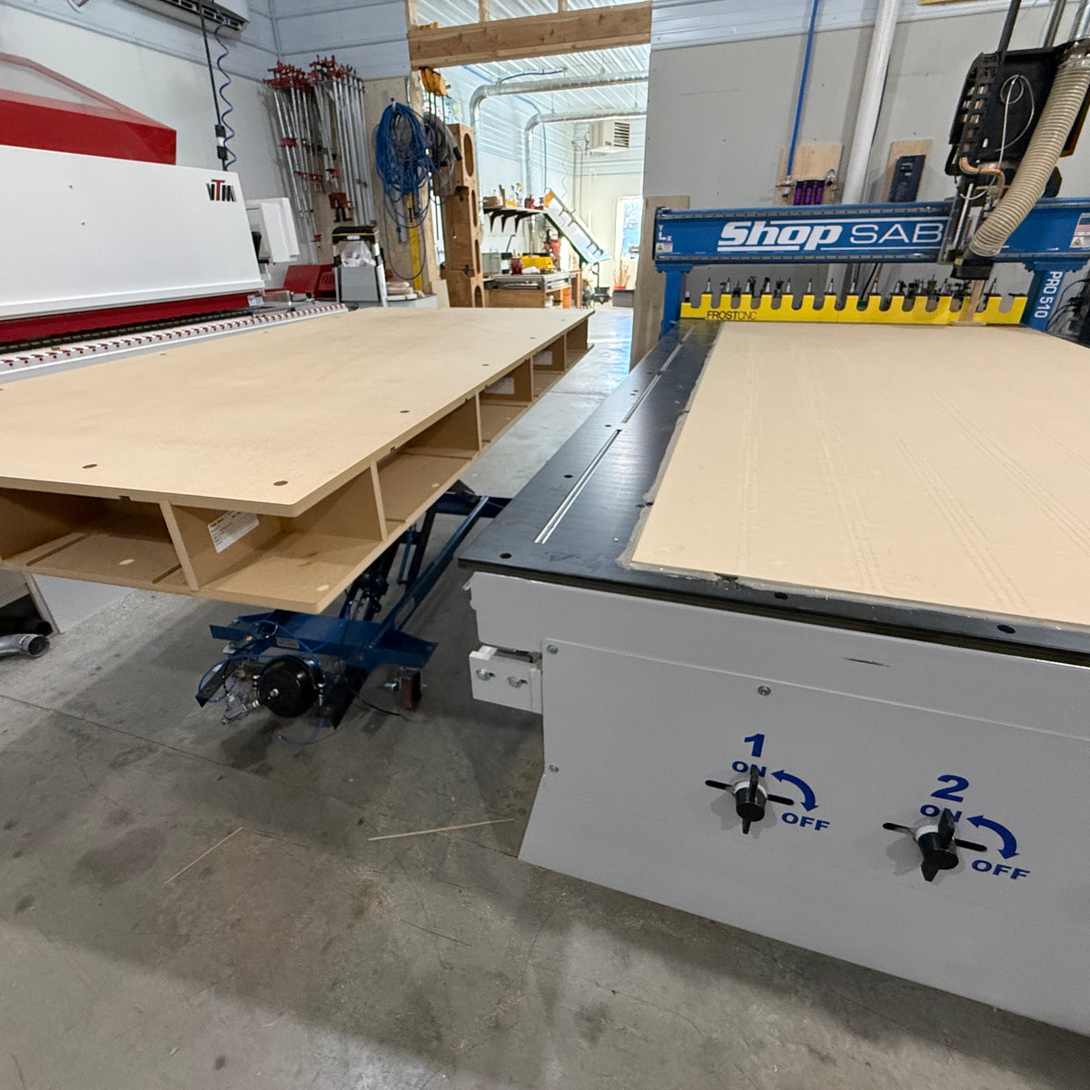 Outrigger Torsion Bench